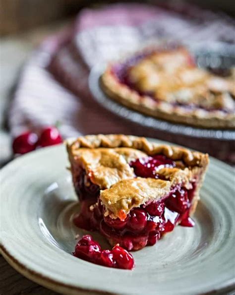 Easy Cherry Pie Recipe from Canned Cherries.